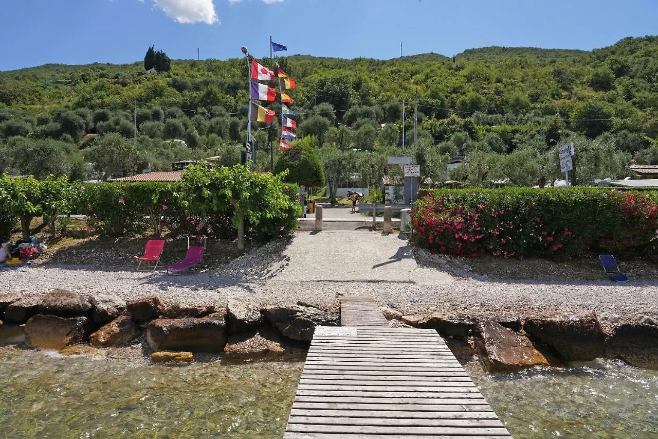 Camping Spiaggia D' Oro Torri Torri Del Benaco