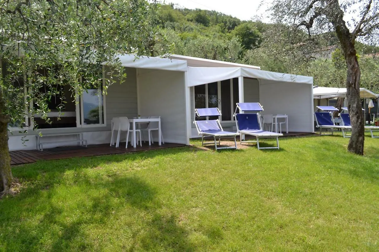 Camping Spiaggia D' Oro Torri Torri Del Benaco Campsite