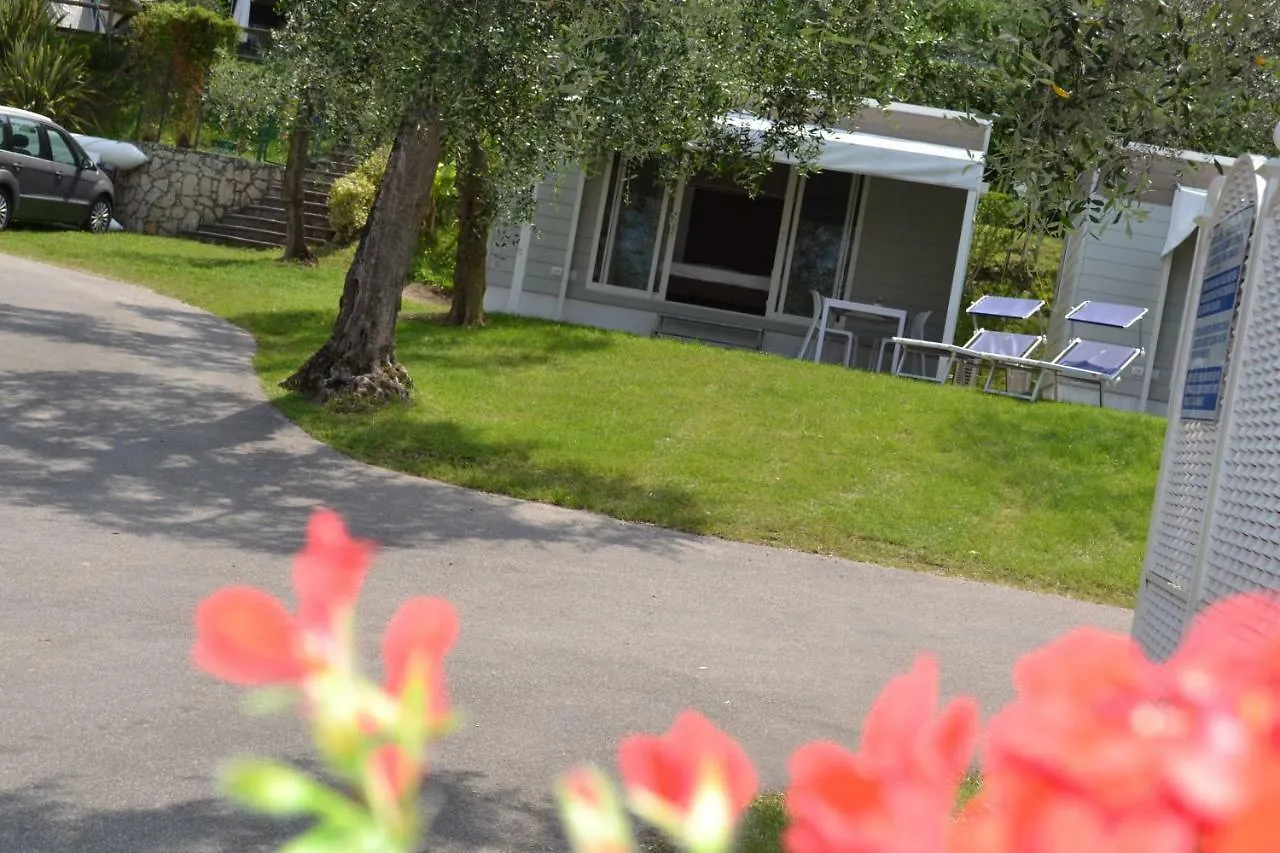 Camping Spiaggia D' Oro Torri Torri Del Benaco