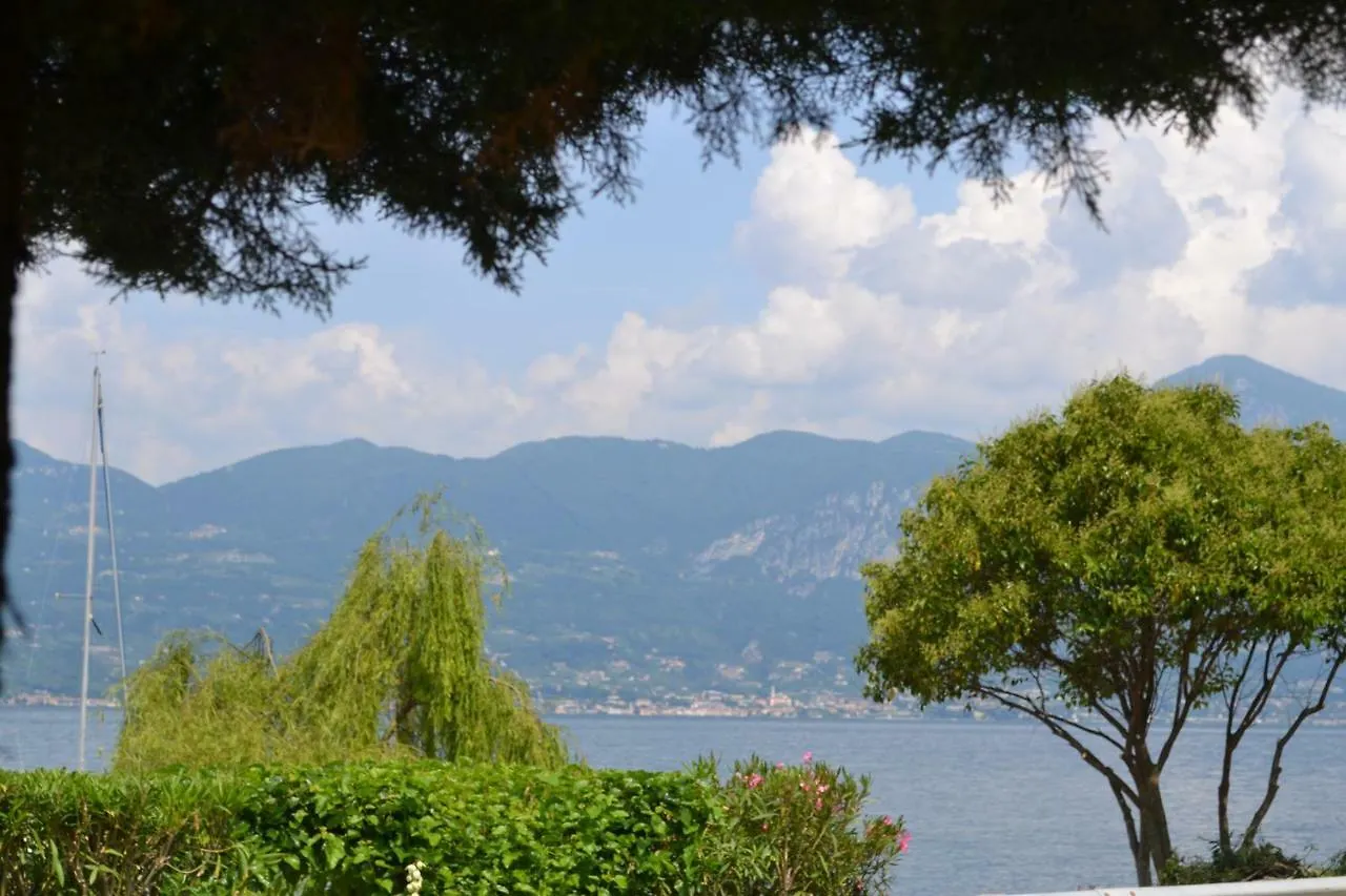 Camping Spiaggia D' Oro Torri Torri Del Benaco 0*,  Italy