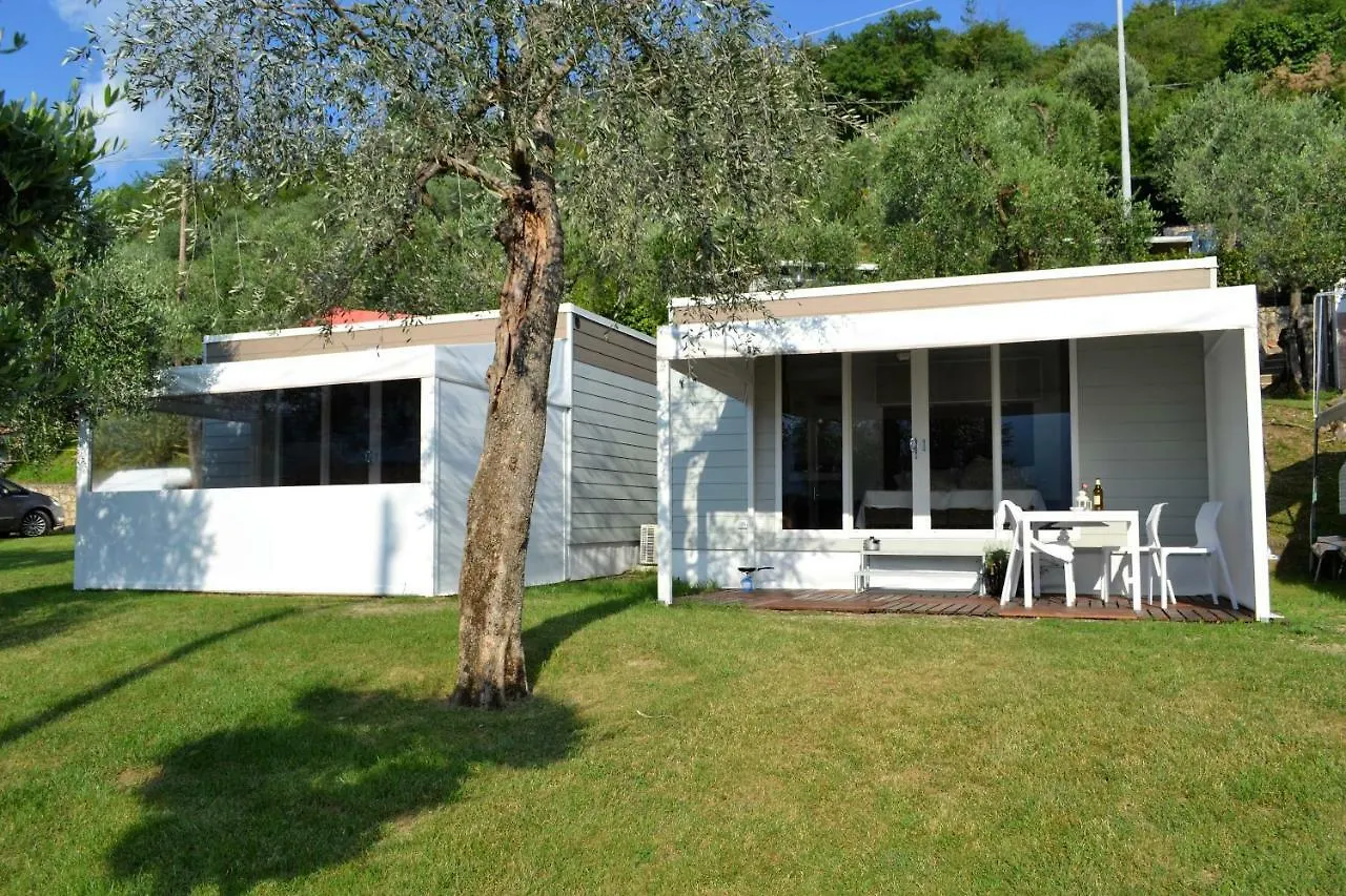 Camping Spiaggia D' Oro Torri Torri Del Benaco Campsite