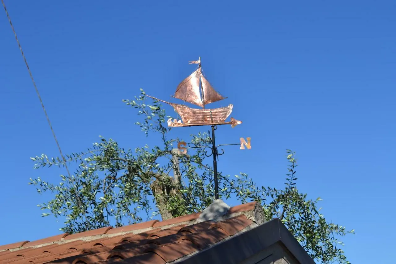Camping Spiaggia D' Oro Torri Torri Del Benaco Italy