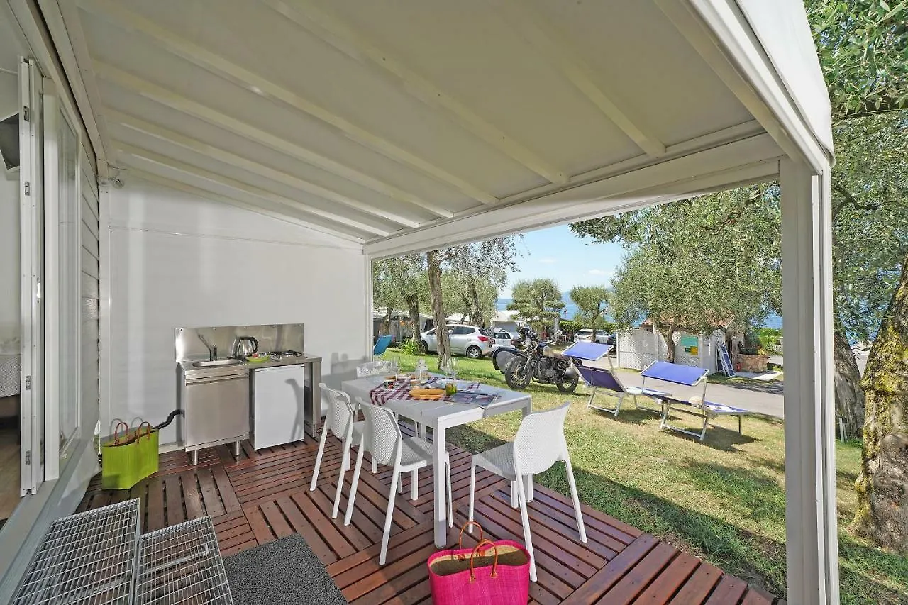 Camping Spiaggia D' Oro Torri Torri Del Benaco