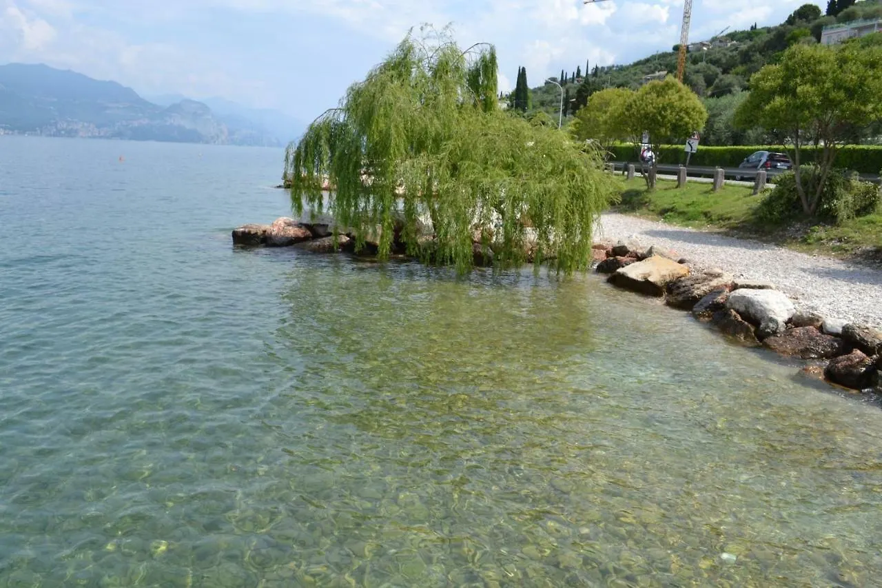 Camping Spiaggia D' Oro Torri Torri Del Benaco Parque de Campismo
