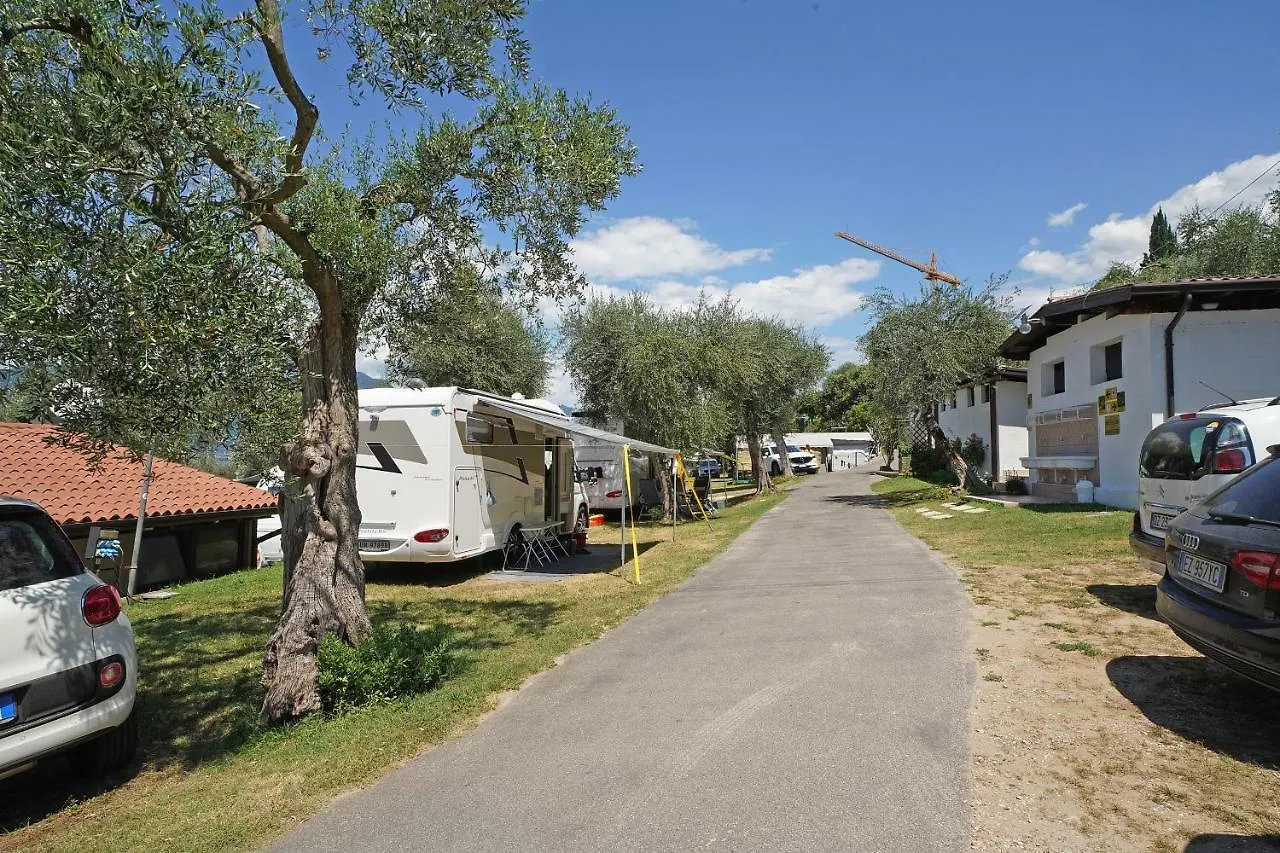 Camping Spiaggia D' Oro Torri Torri Del Benaco Campsite